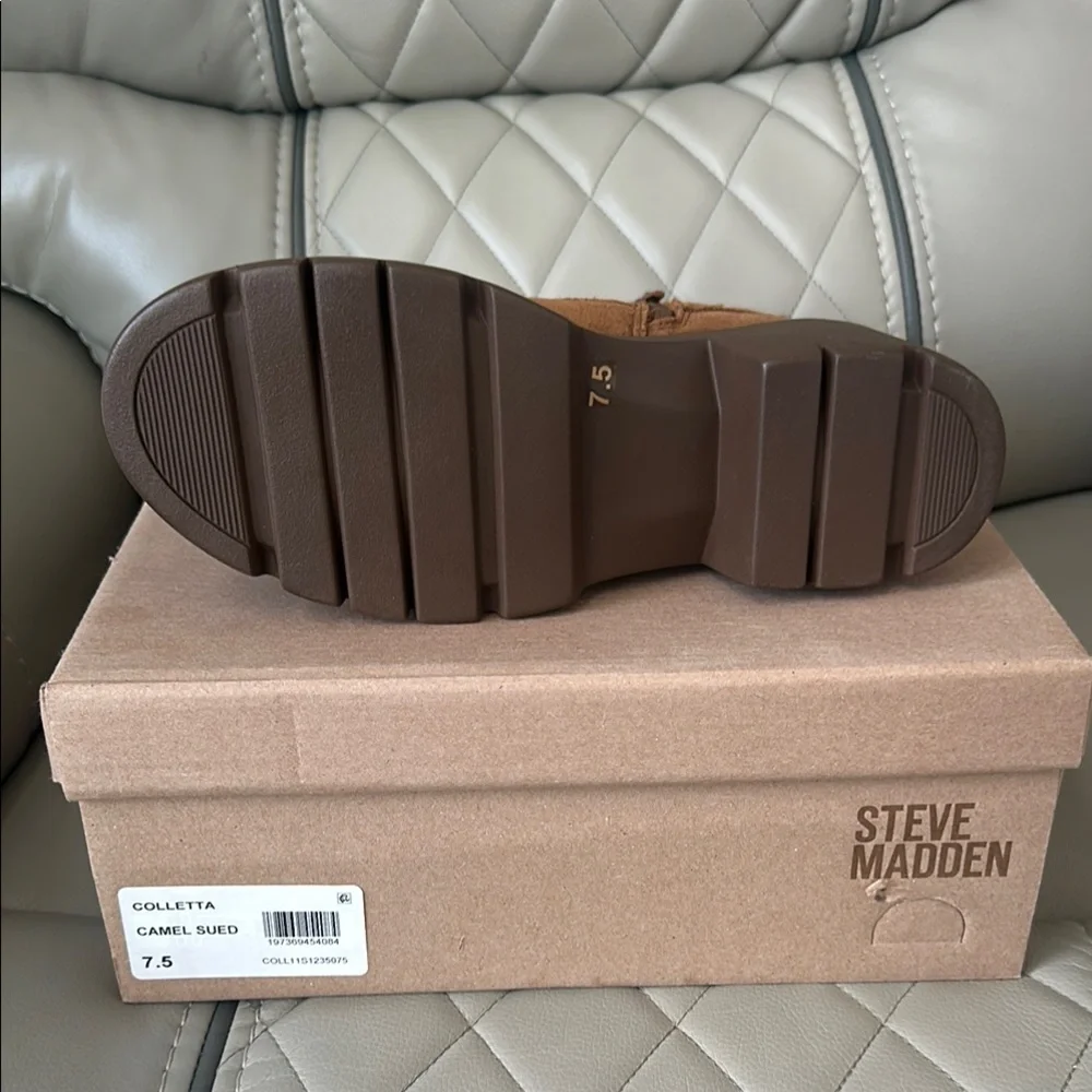 Steve Madden Brown Suede Boots - Picture 3 of 5